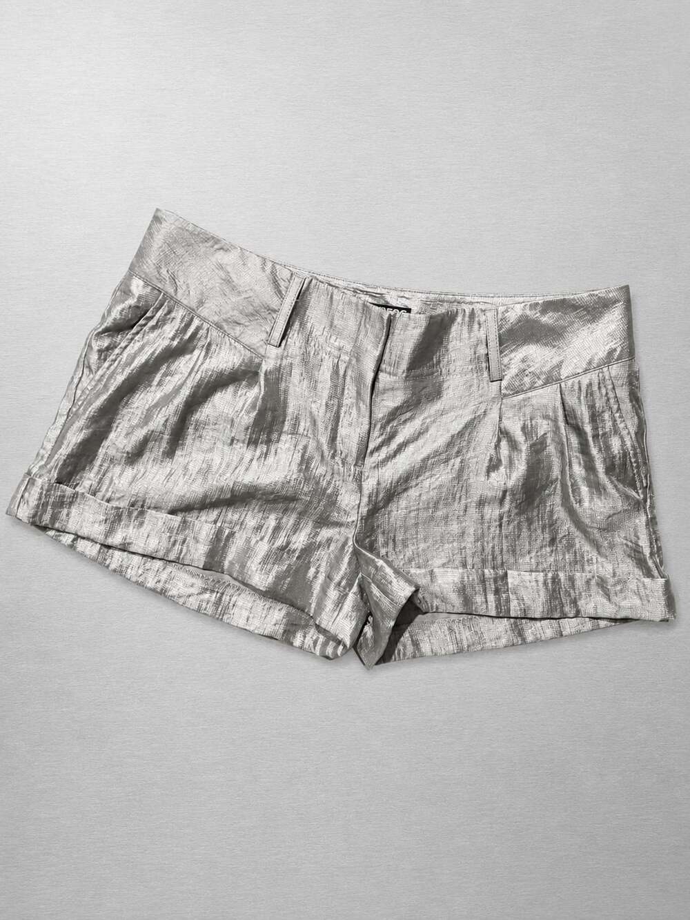 Express Metallic Silver Cuffed Dress Shorts Size 8